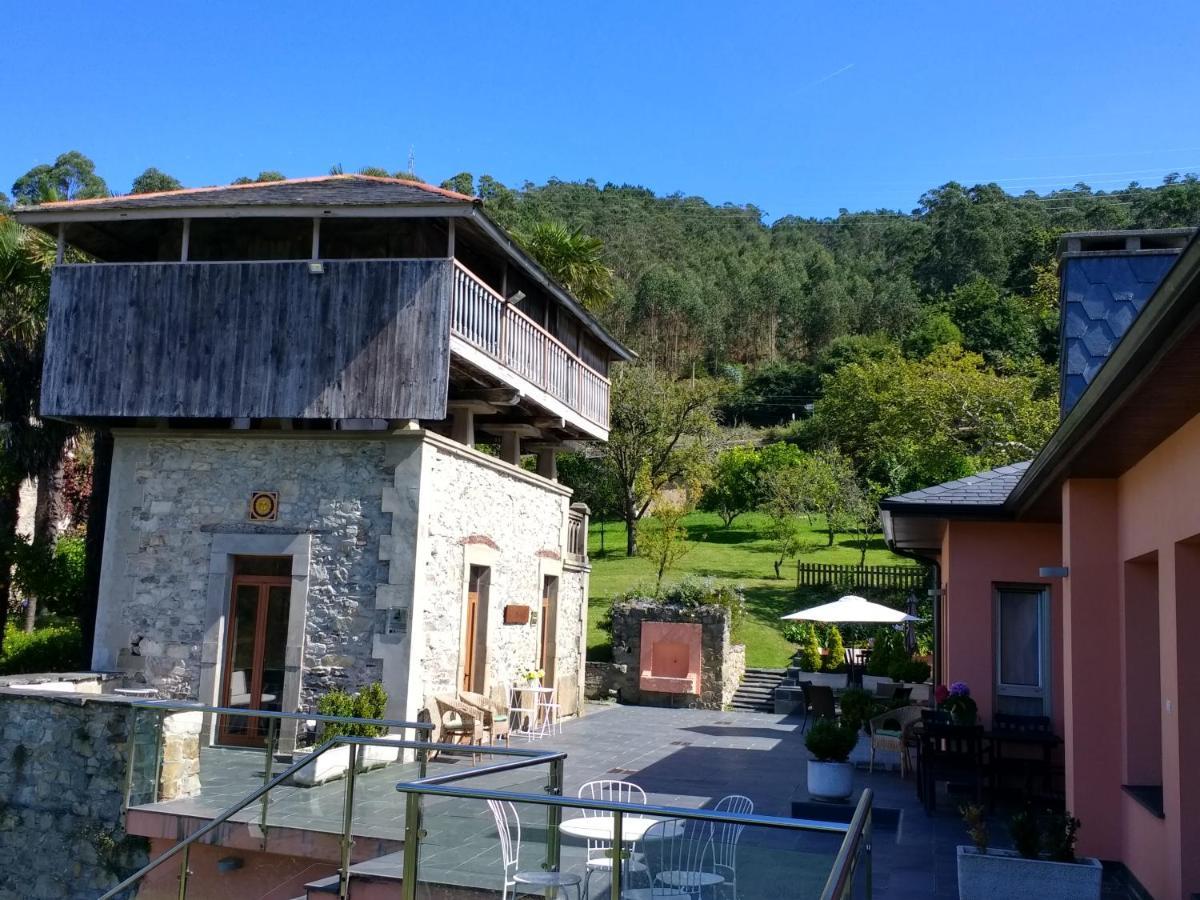 Apartamentos Arcos Del Esva Luarca Kültér fotó