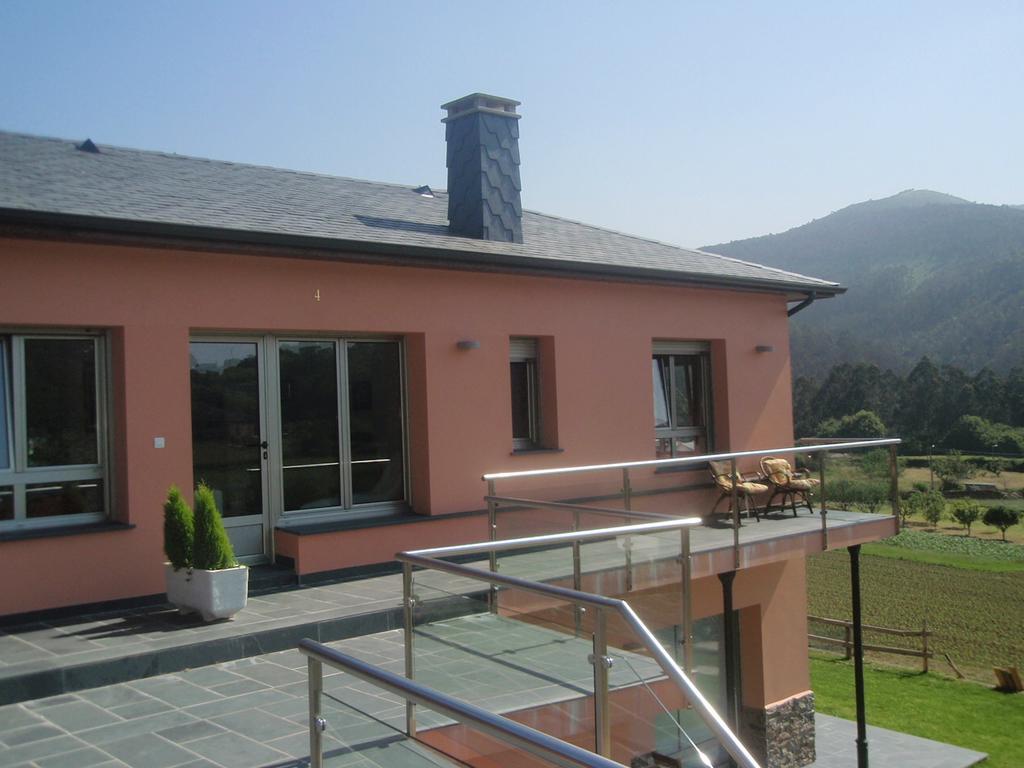 Apartamentos Arcos Del Esva Luarca Kültér fotó