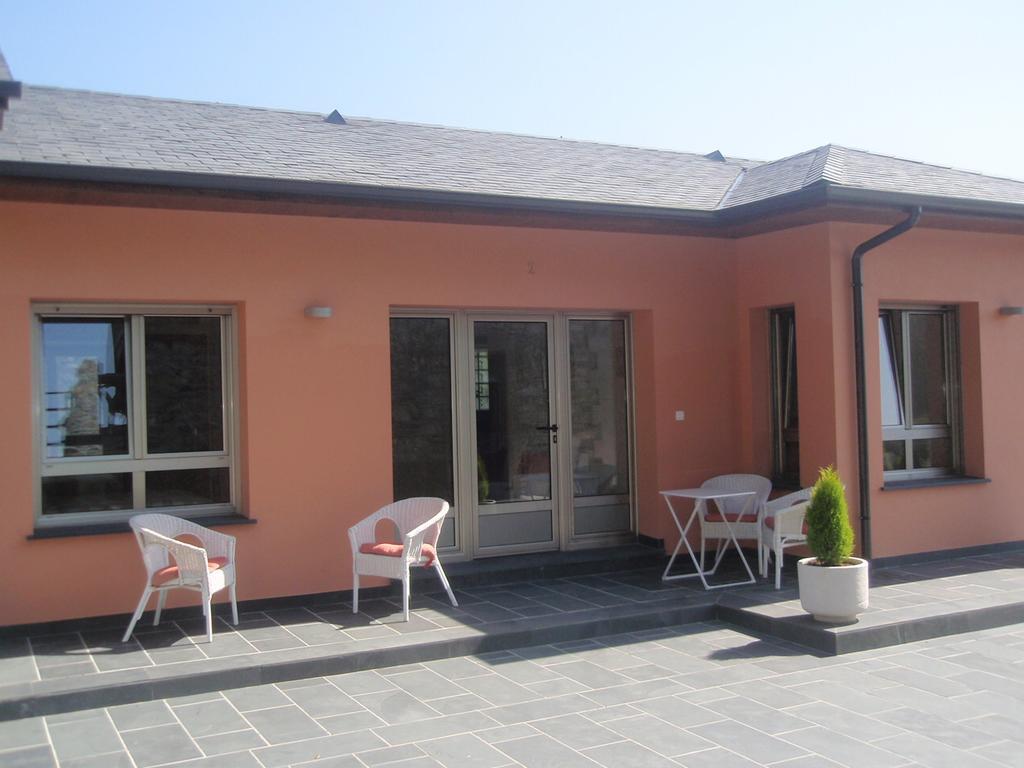 Apartamentos Arcos Del Esva Luarca Kültér fotó